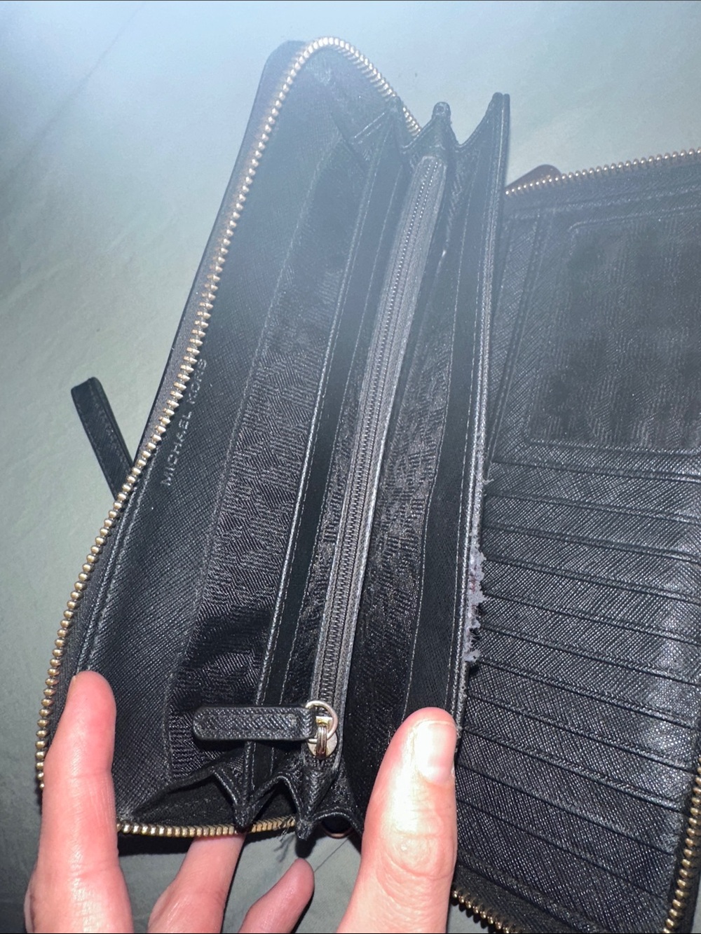 Michael Kors Black Jet Set Saffiano Leather Wallet - Picture 5 of 6